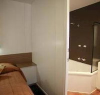 Nagambie Lakes Leisure Park - Sydneys Hotel