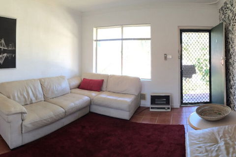 Luna Apartments - Sydneys Hotel 1
