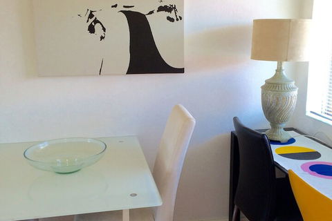 Luna Apartments - Sydneys Hotel 3