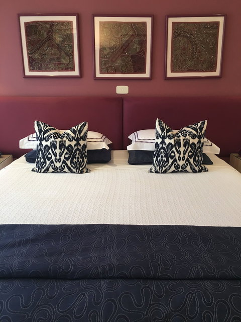 Hunter Valley Cooperage B&B - Sydneys Hotel 6