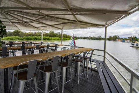 Murray River Queen - Sydneys Hotel 4