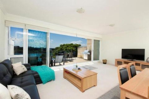 Regatta 14 / 142 Little Street - Sydneys Hotel 4