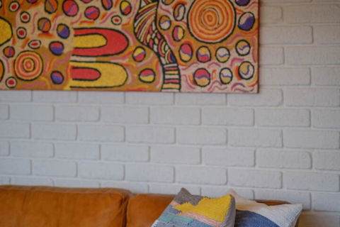 Arthouse Freycinet - Sydneys Hotel 3