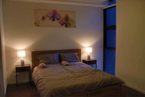 Liverpool New Apt 2BR & 2Bath - Sydneys Hotel 3