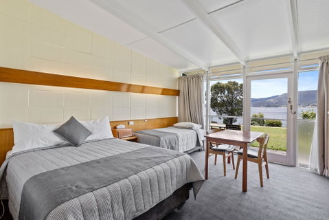 Riverfront Motel & Villas - Sydneys Hotel 4