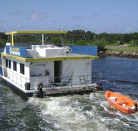 Boyds Bay Houseboat Holidays - Sydneys Hotel
