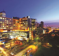 Oaks Melbourne on William Suites