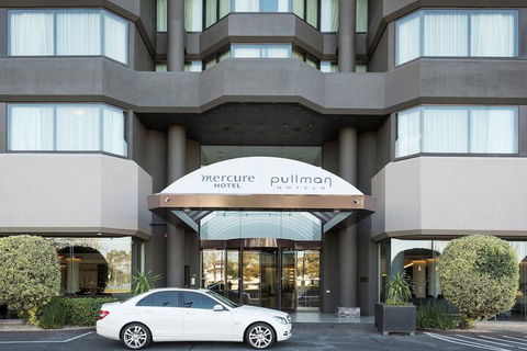 Pullman Melbourne Albert Park - Sydneys Hotel 3