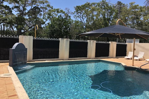 Hervey Bay Motel - Sydneys Hotel 2