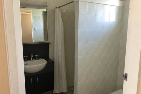 Hervey Bay Motel - Sydneys Hotel 5