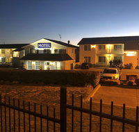 Best Western Coachman's Inn Motel - Sydneys Hotel