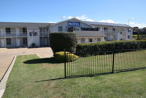 Best Western Coachman's Inn Motel - Sydneys Hotel 2
