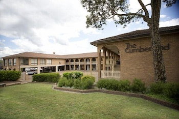 Cumberland Motor Inn - Sydneys Hotel 2