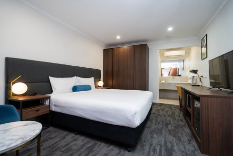 Littomore Bathurst - Sydneys Hotel 6