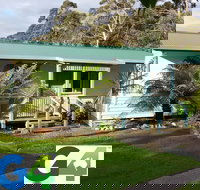 BIG4 Strahan Holiday Retreat - Sydneys Hotel