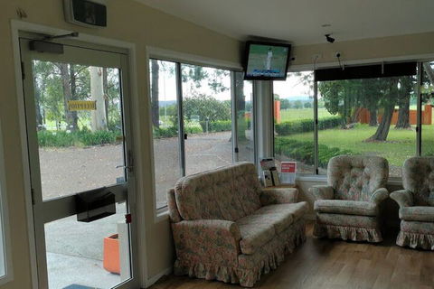 All Seasons Country Lodge - Sydneys Hotel 4