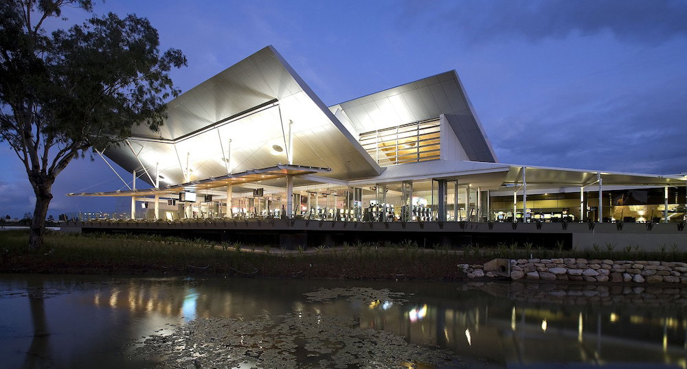 Prestons NSW Sydneys Hotel