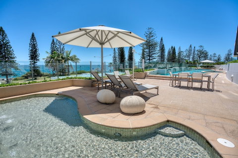 Oceans Mooloolaba - Sydneys Hotel 4