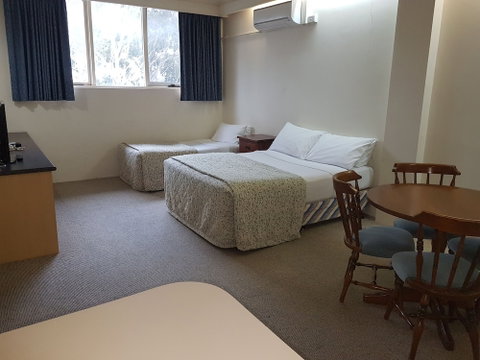Hotel Cavalier - Sydneys Hotel 6
