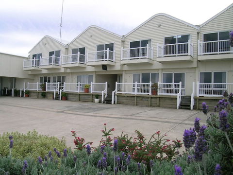 A Great Ocean View Motel - Sydneys Hotel 2