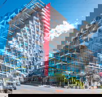 South Central - Sydneys Hotel