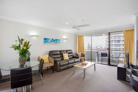 Pacific Resort Broadbeach - Sydneys Hotel 5