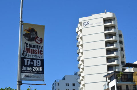 Pacific Resort Broadbeach - Sydneys Hotel 2
