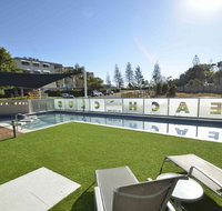 Beach Club Resort - Sydneys Hotel