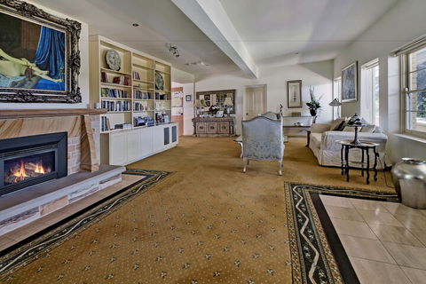 Bundanoon Lodge - Sydneys Hotel 4