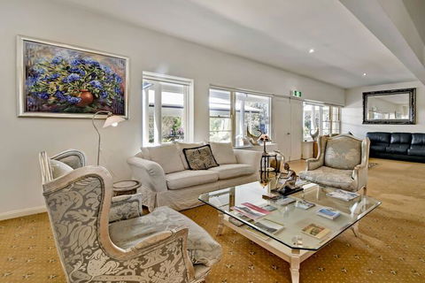 Bundanoon Lodge - Sydneys Hotel 7