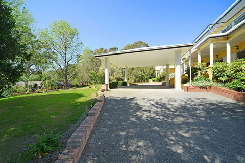 Bundanoon Lodge - Sydneys Hotel 2