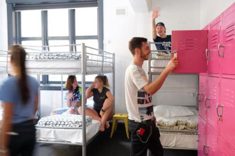 The Downing Hostel - Sydneys Hotel 3