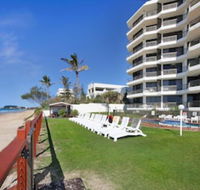 Spindrift on the Beach - Sydneys Hotel