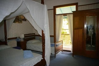 Riviera Bed And Breakfast - Sydneys Hotel 5