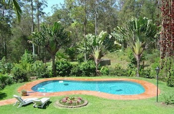 Riviera Bed And Breakfast - Sydneys Hotel 2
