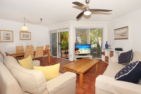 Dockside Mooloolaba - Sydneys Hotel 4