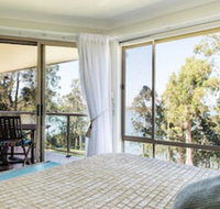 Anne's Waterfront Haven BB - Sydneys Hotel