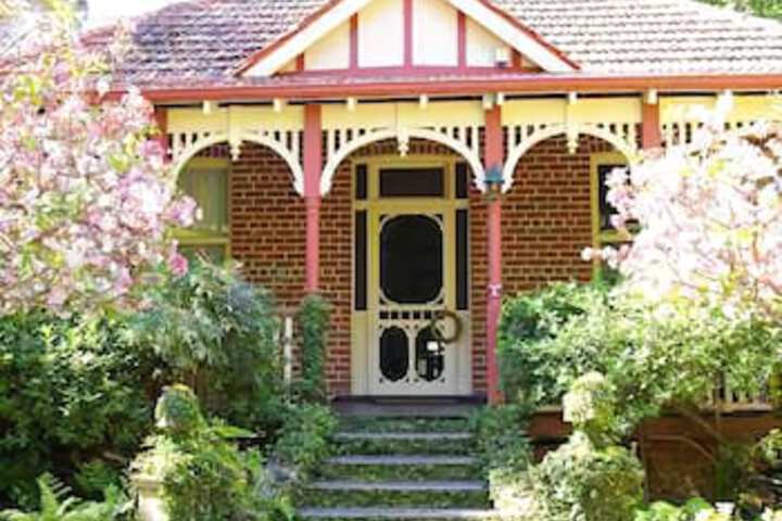 Walliston WA Sydneys Hotel