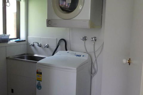 Barwon Valley Lodge - Sydneys Hotel 4