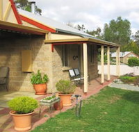Riesling Trail  Clare Valley Cottages - Sydneys Hotel