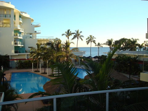 Pier Resort - Sydneys Hotel 1