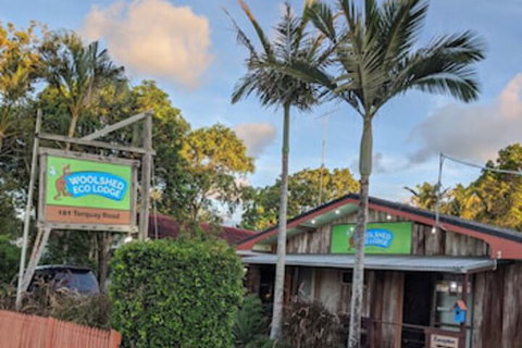 Woolshed Eco Lodge - Sydneys Hotel 0