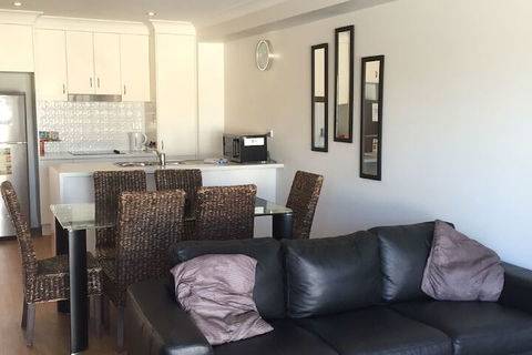 Alexandra Apartments - Sydneys Hotel 4