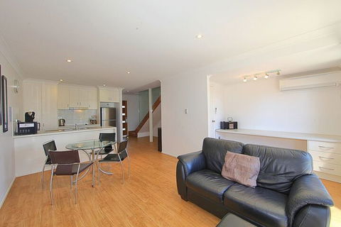 Alexandra Apartments - Sydneys Hotel 2