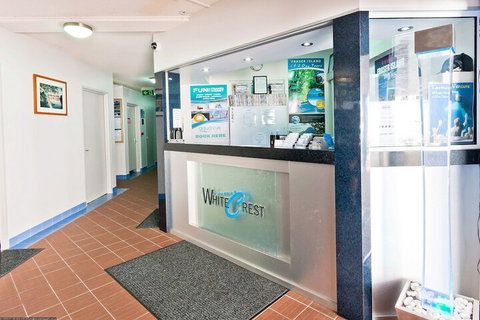 White Crest Apartments - Sydneys Hotel 4
