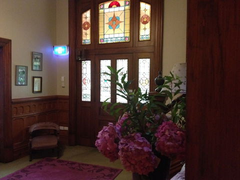 Penghana Bed & Breakfast - Sydneys Hotel 2