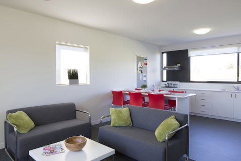 Western Sydney University Village - Campbelltown Campus - Sydneys Hotel 3