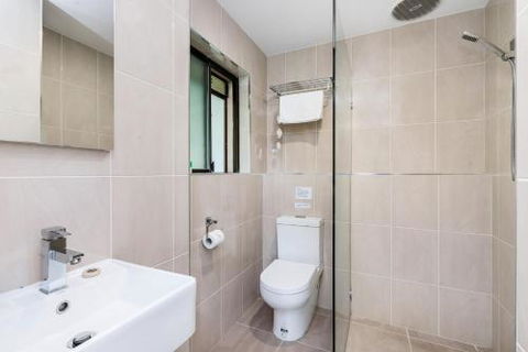 Atlantis - Sydneys Hotel 4