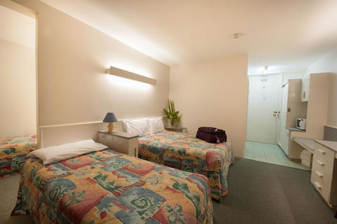 Parklane Motel - Sydneys Hotel 6