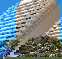 Beachside Tower - Sydneys Hotel